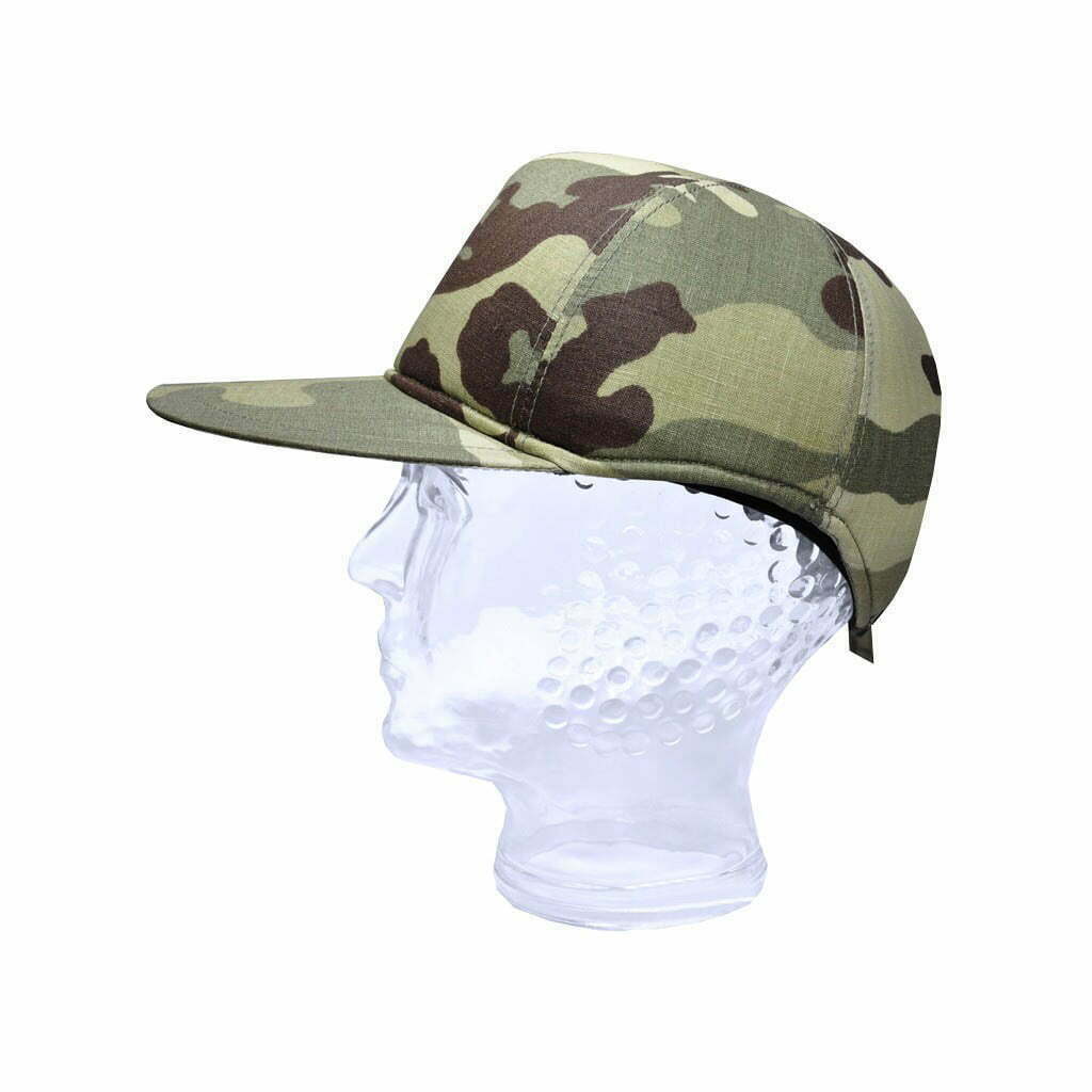 Hjelm / hodebeskyttelse med brem farge grønn militær